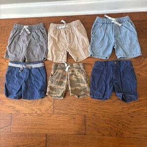 Carter’s size 2T Assorted Color Shorts Set
